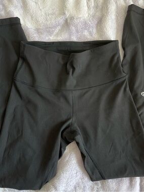 Lululemon Wunder Train Ribbed Leggings